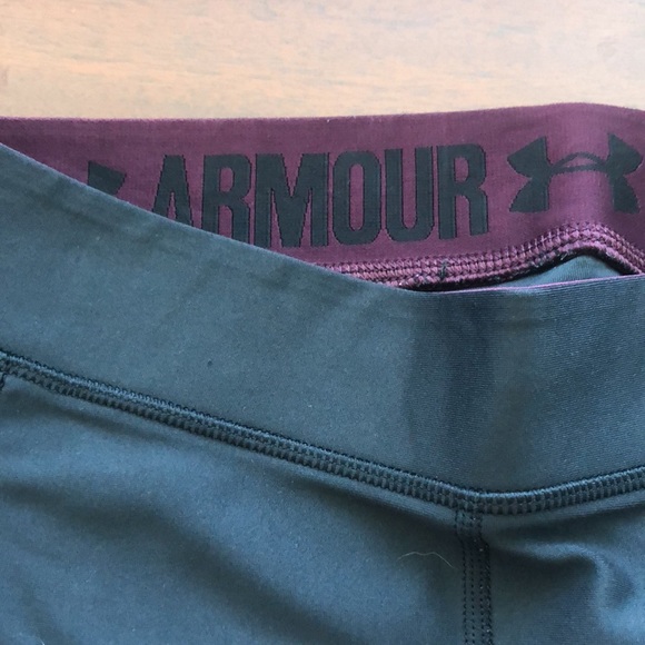 Under armour 7/8 compression leggings - Picture 2 of 2